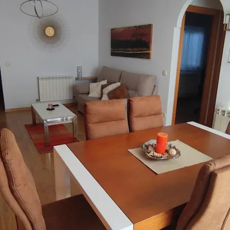 Mirador De Pollitos *